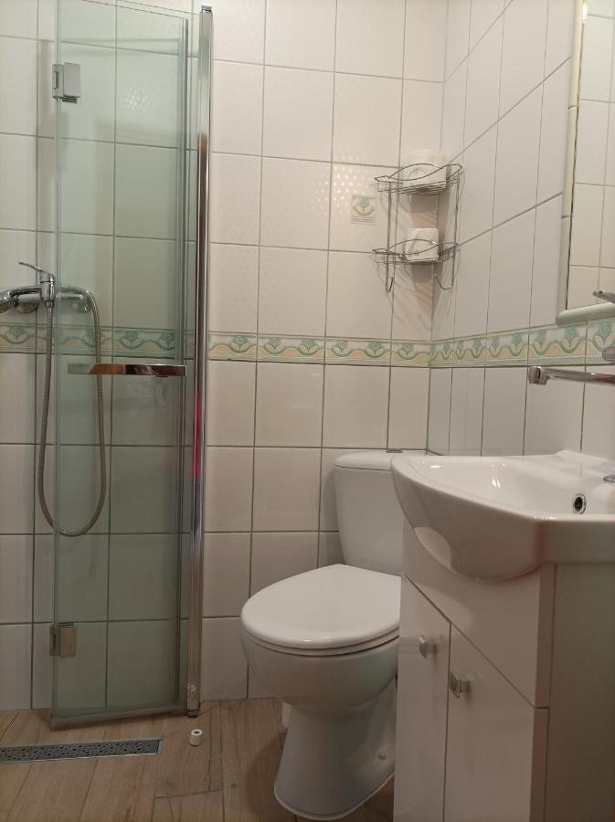 Pod Jaskolka Apartment อุสตกา ภายนอก รูปภาพ