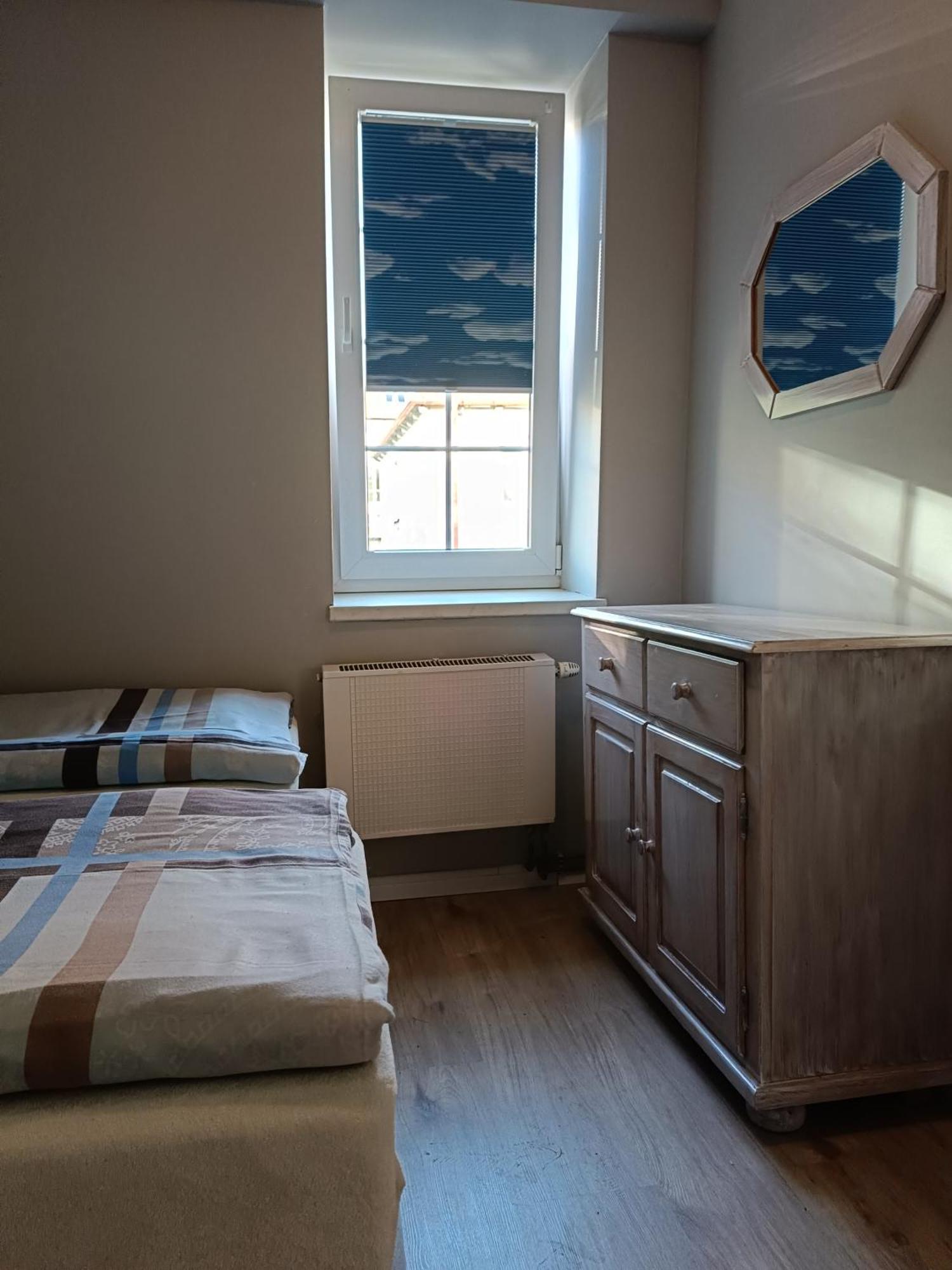 Pod Jaskolka Apartment อุสตกา ภายนอก รูปภาพ